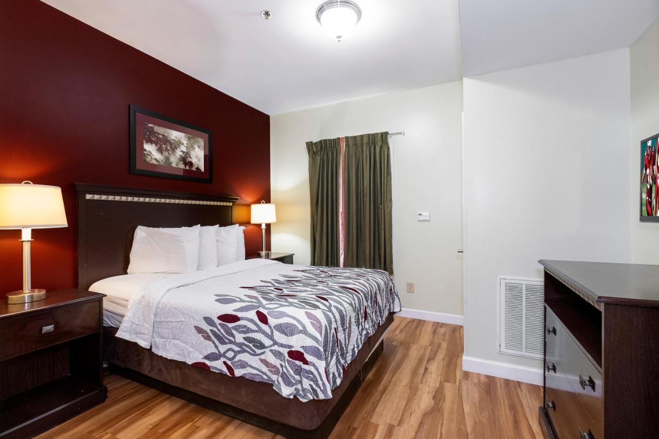 Red Roof Inn & Suites Wilson Kültér fotó