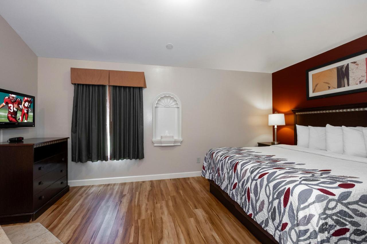 Red Roof Inn & Suites Wilson Kültér fotó