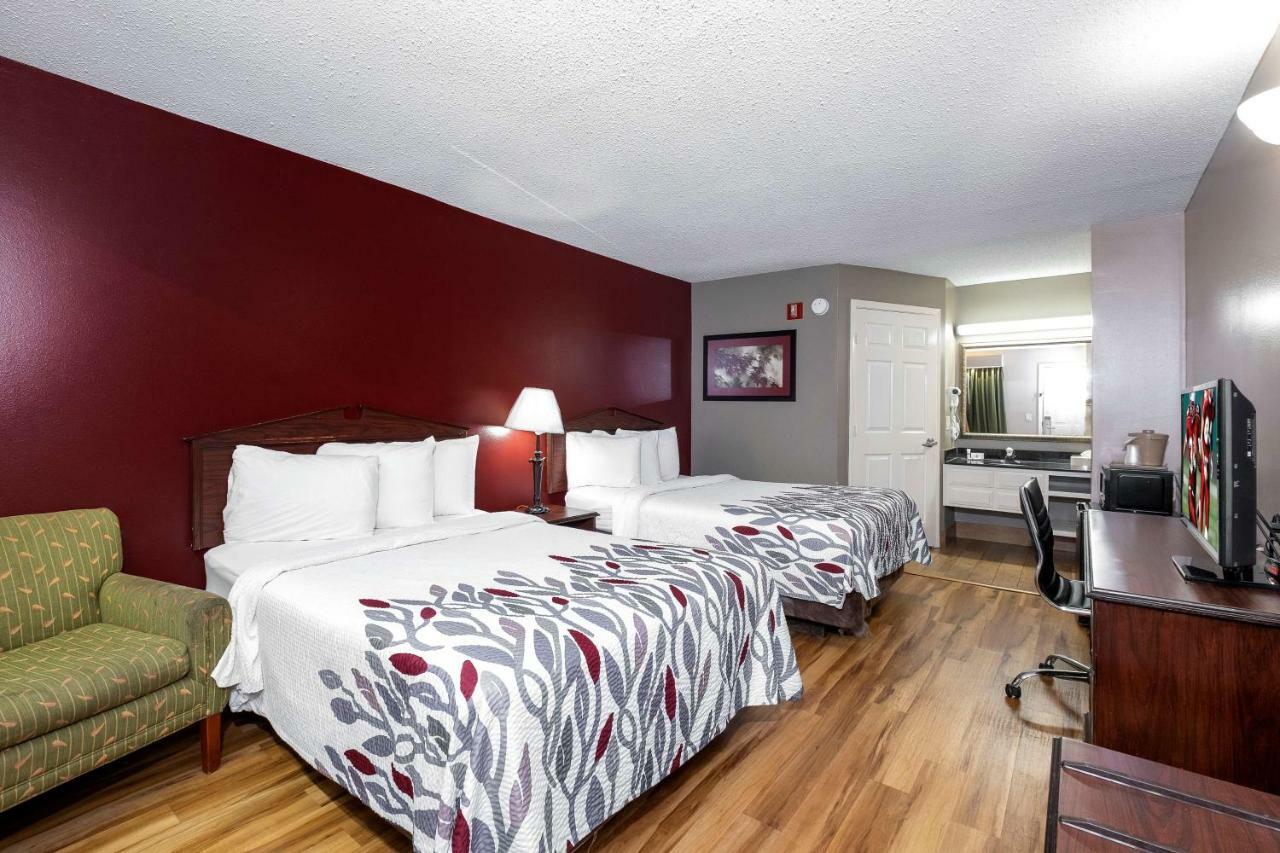 Red Roof Inn & Suites Wilson Kültér fotó